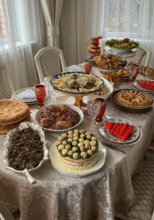 [Элеонора Киракосян] Праздничные столы от Нани (20_0.png